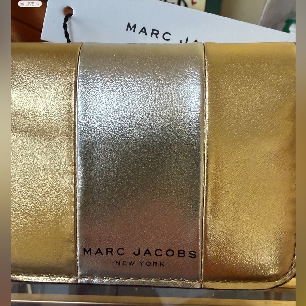 NWT Marc Jacobs Metallic Bifold card Holder